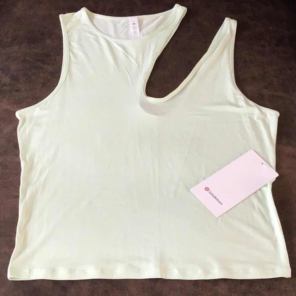 Lululemon Shoulder Cut Out Yoga Tank
